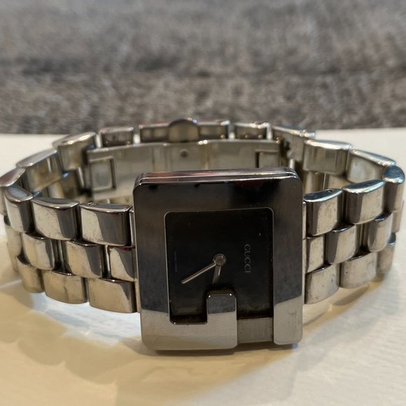 Gucci Stainless Steel Watch - Picture 1 of 3